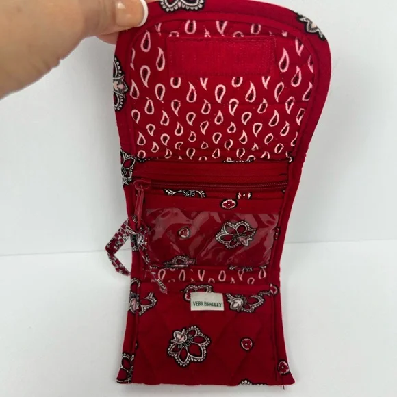 Quilted Red Floral Vera Bradley Wallet Handkerchief Boho Retired - Picture 3 of 4